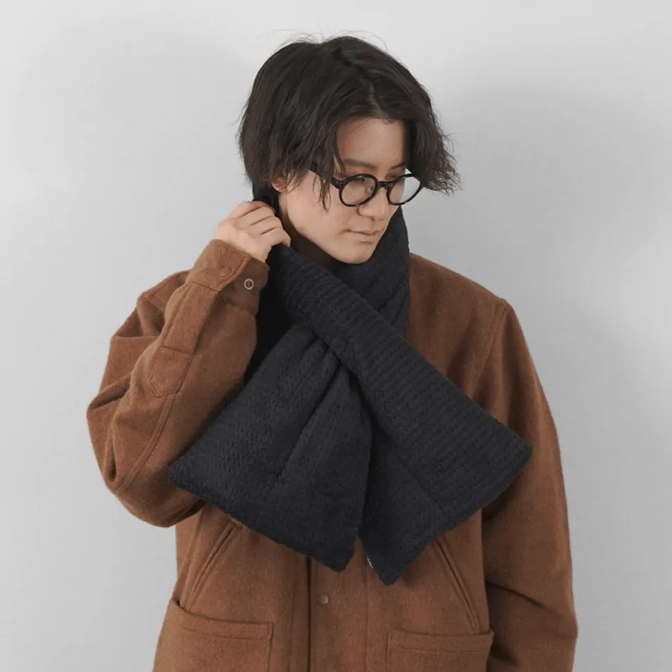 ALLIED FEATHER + DOWN / Down Scarf