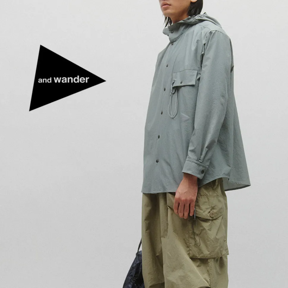 AND WANDER / Dry Breathable Hoodie