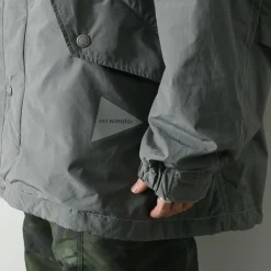 AND WANDER / Fishtail Octa Coat