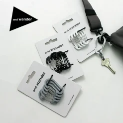 AND WANDER / Mini carabiner set