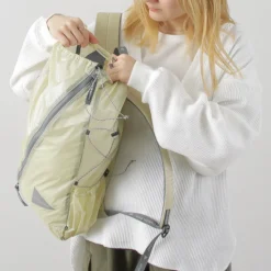 AND WANDER / Sil Daypack