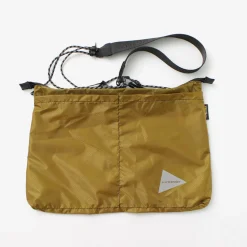 AND WANDER / Sil Sacoche