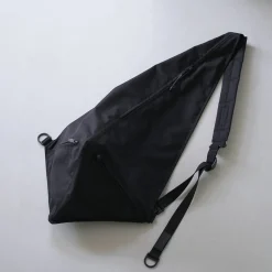 BAICYCLON BY BAGJACK / BCL-73 Triangle One Strap Bag