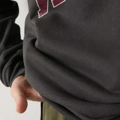 BARNS / Player Crew Neck Sweatshirt