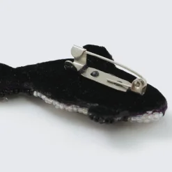 BEADED ACCESSORIES / Beaded pin badge S