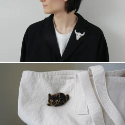 BEADED ACCESSORIES / Beaded pin badge M