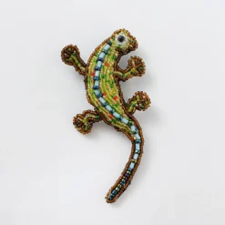 BEADED ACCESSORIES / Beaded pin badge L