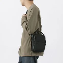 BLACK EMBER / KOMPAK