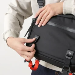 BLACK EMBER / V-Buckle Compression Strap