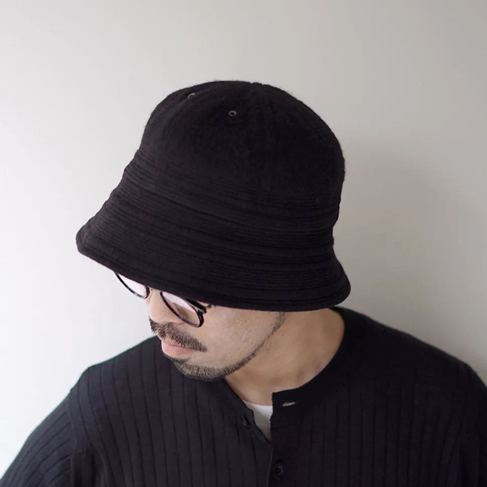 BLUE BOOKS CO. / Random Sailor Shaggy