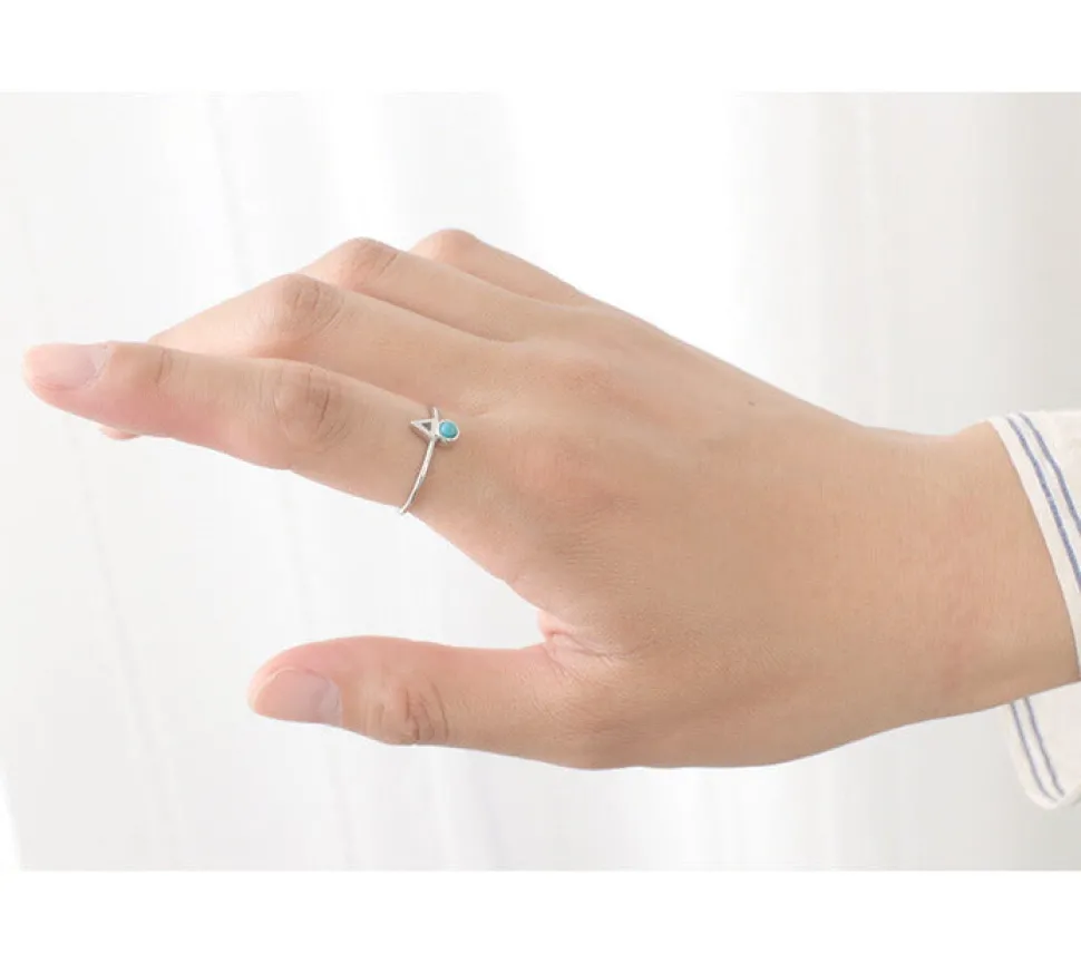 CHALISA T.. / Turquoise Circle Triangle Extra Fine Ring