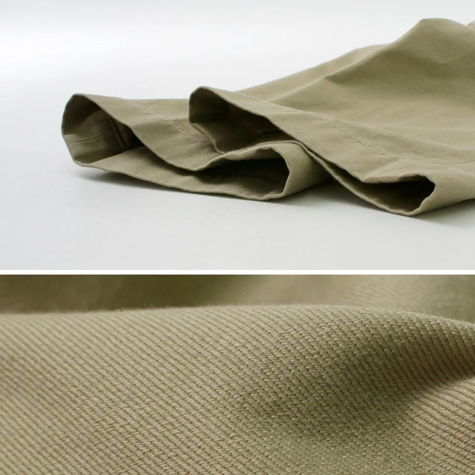 D.C.WHITE / Cotton twill regular silhouette chinos