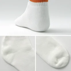 DECKA QUALITY SOCKS / Embroidered Skater Socks