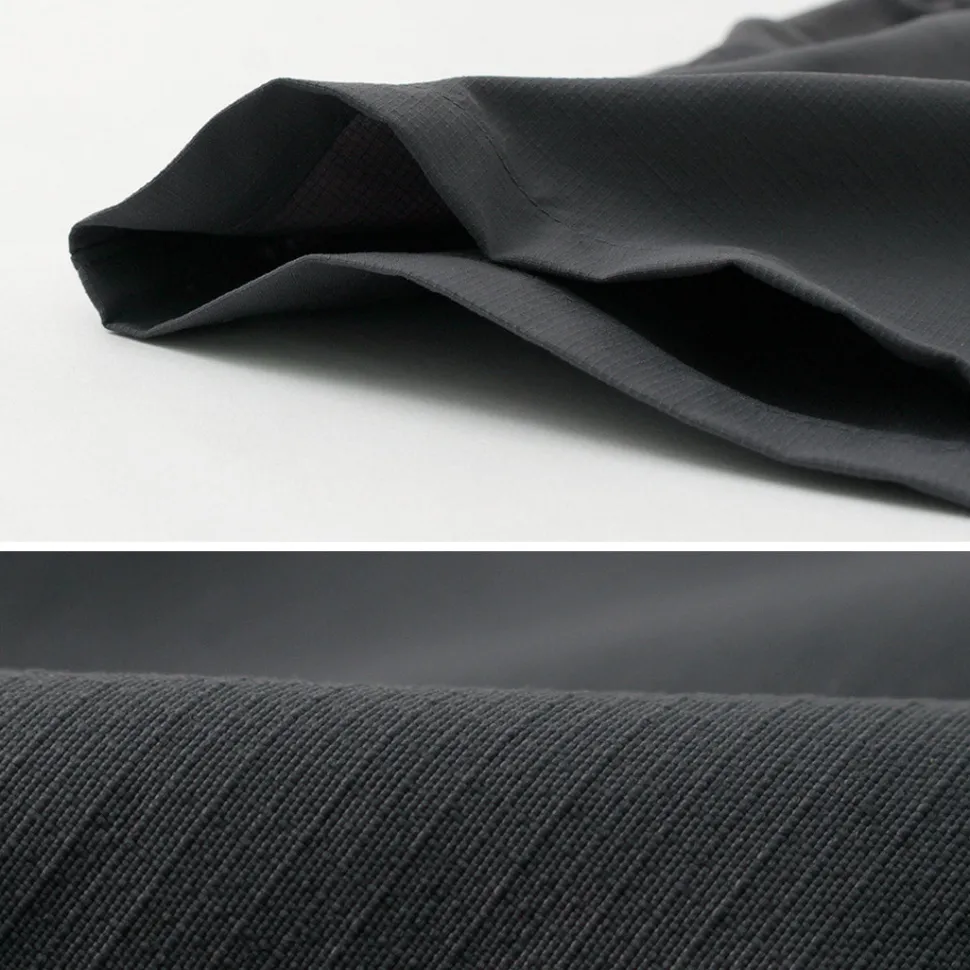 DESCENTE ALLTERRAIN81 / Nylon WR River half pants