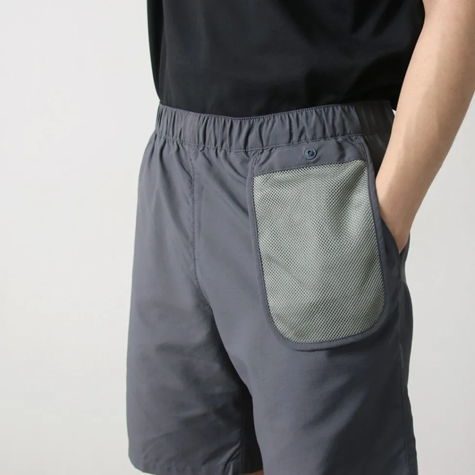 DESCENTE ALLTERRAIN81 / Nylon WR River half pants