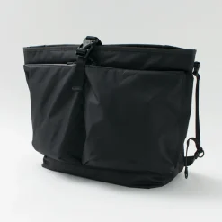F/CE. / Lightweight courier shoulder bag