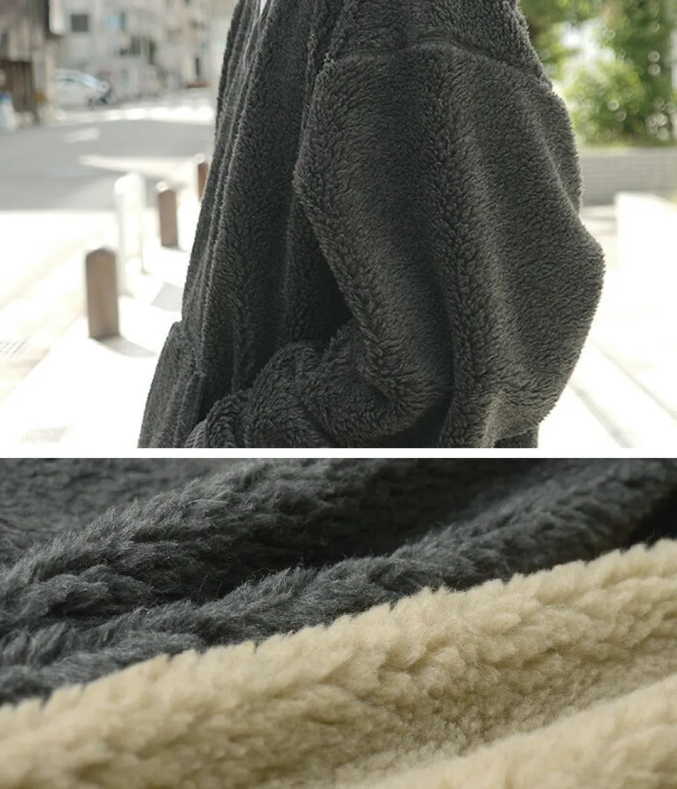 FNOR / V-Neck Boa Pullover