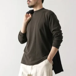 GICIPI / Delfino Crew Neck Basic Fit Long Sleeve Cut and Sewn