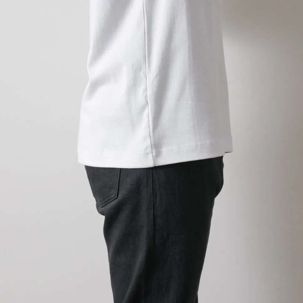 GICIPI / Delfino Crew Neck Basic Fit Long Sleeve Cut and Sewn
