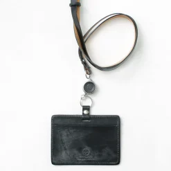 GLENROYAL / ID CASE WITH REEL STRAP