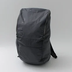 GO LITE / On 23L Backpack