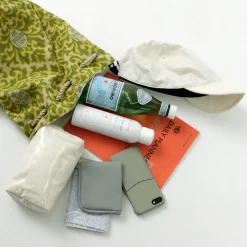 HAVE A GRATEFUL DAY / Retro damask fabric shoulder bag