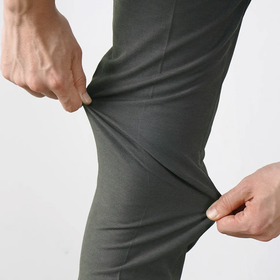 JAPAN BLUE JEANS / RJB4670 Neo Breezy Officer Tapered Trousers