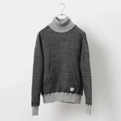 KEPANI / Manchester 3 Turtleneck Sweatshirt