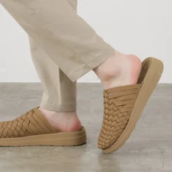 MALIBU SANDALS / Colony Sandals