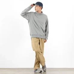 MOC T / Bespoke Neon Hanging Lined High Neck PO