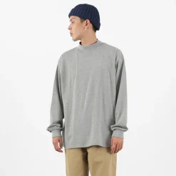 moc T / Mock Neck L/S Tee
