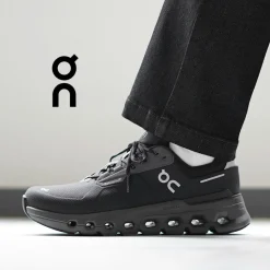 ON / Cloud Runner 2 Water Proof