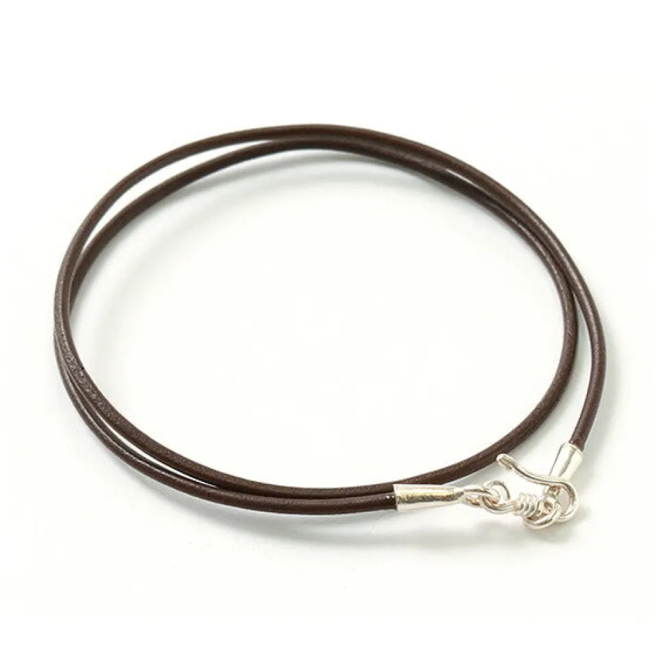 PHADUA / Leather choker necklace in Karen silver.