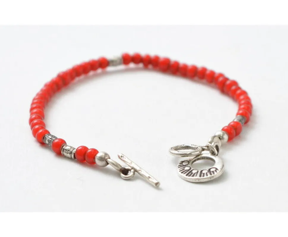 PHADUA / White Heart Bead Bracelet