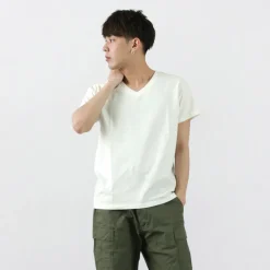 REMI RELIEF / LW processed V-neck T-shirt