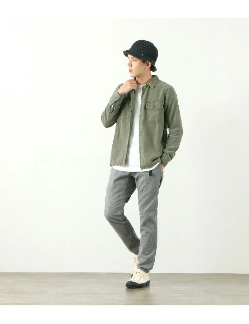 REMI RELIEF / Military Shirt (Flower Studded)