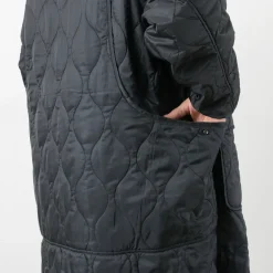 REMI RELIEF / Nylon Rip Gourd Quilted Coat Hoodie