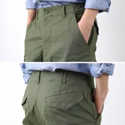 SAGE DE CRET / Cropped Cargo Pants