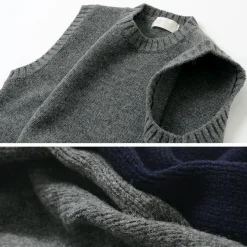 SOGLIA / LANDNOAH British Wool Crew Neck Knitted Vest