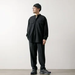 WHITE MOUNTAINEERING / Stretch Band Collar Shirt