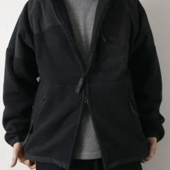 WHITE MOUNTAINEERING / WILD THINGS Collaboration Fleece Jacket